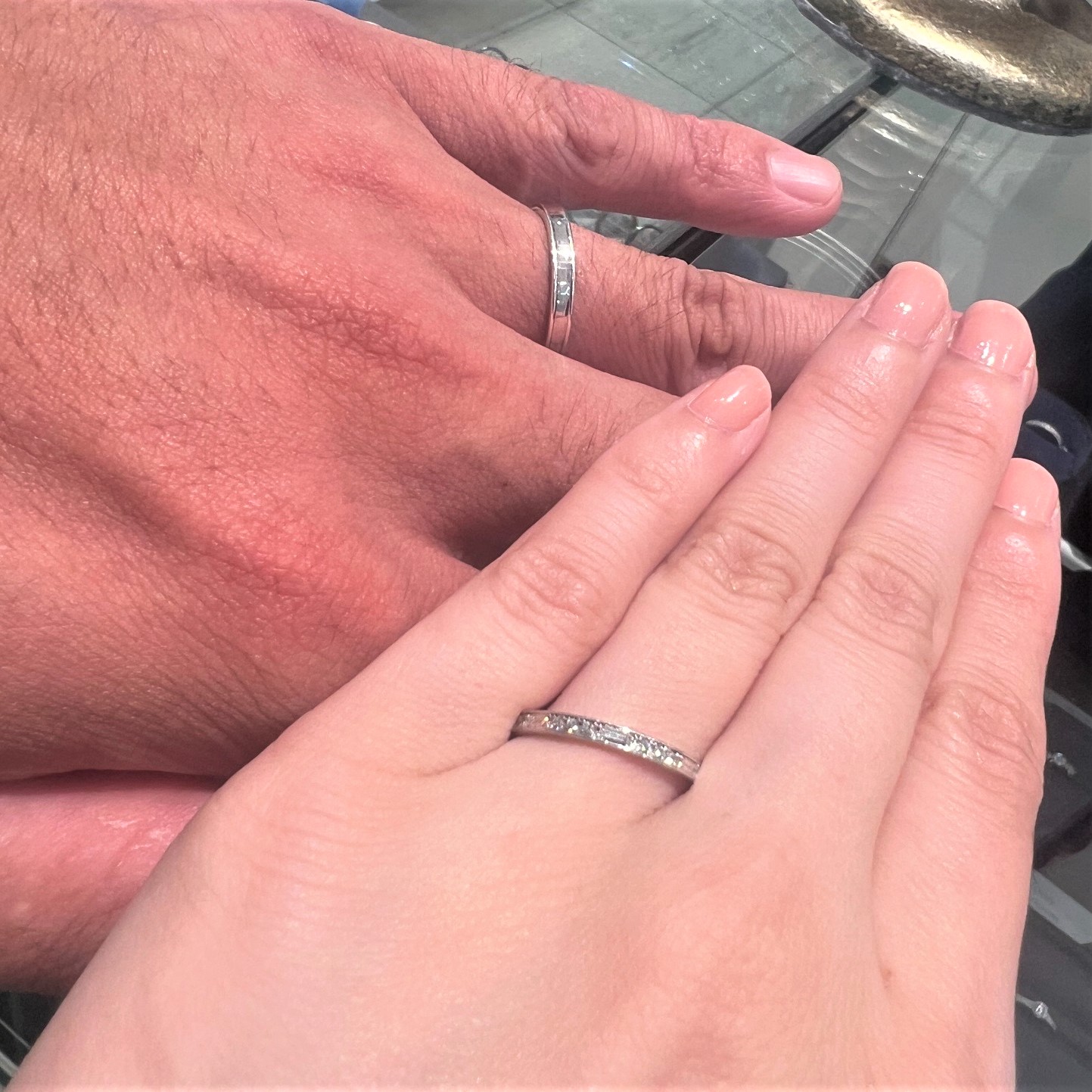 ビジュピコ 名古屋栄店_試着写真（結婚指輪・婚約指輪）