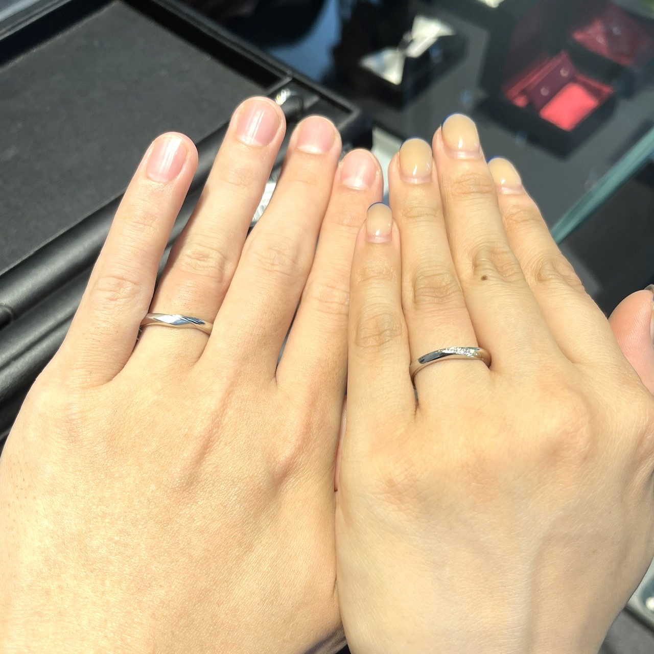 エクセルコ ダイヤモンド 大宮店_試着写真（結婚指輪・婚約指輪）