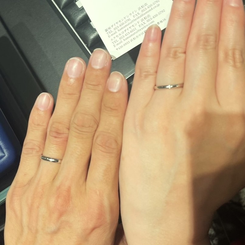 銀座ダイヤモンドシライシ 浜松店_試着写真（結婚指輪・婚約指輪）
