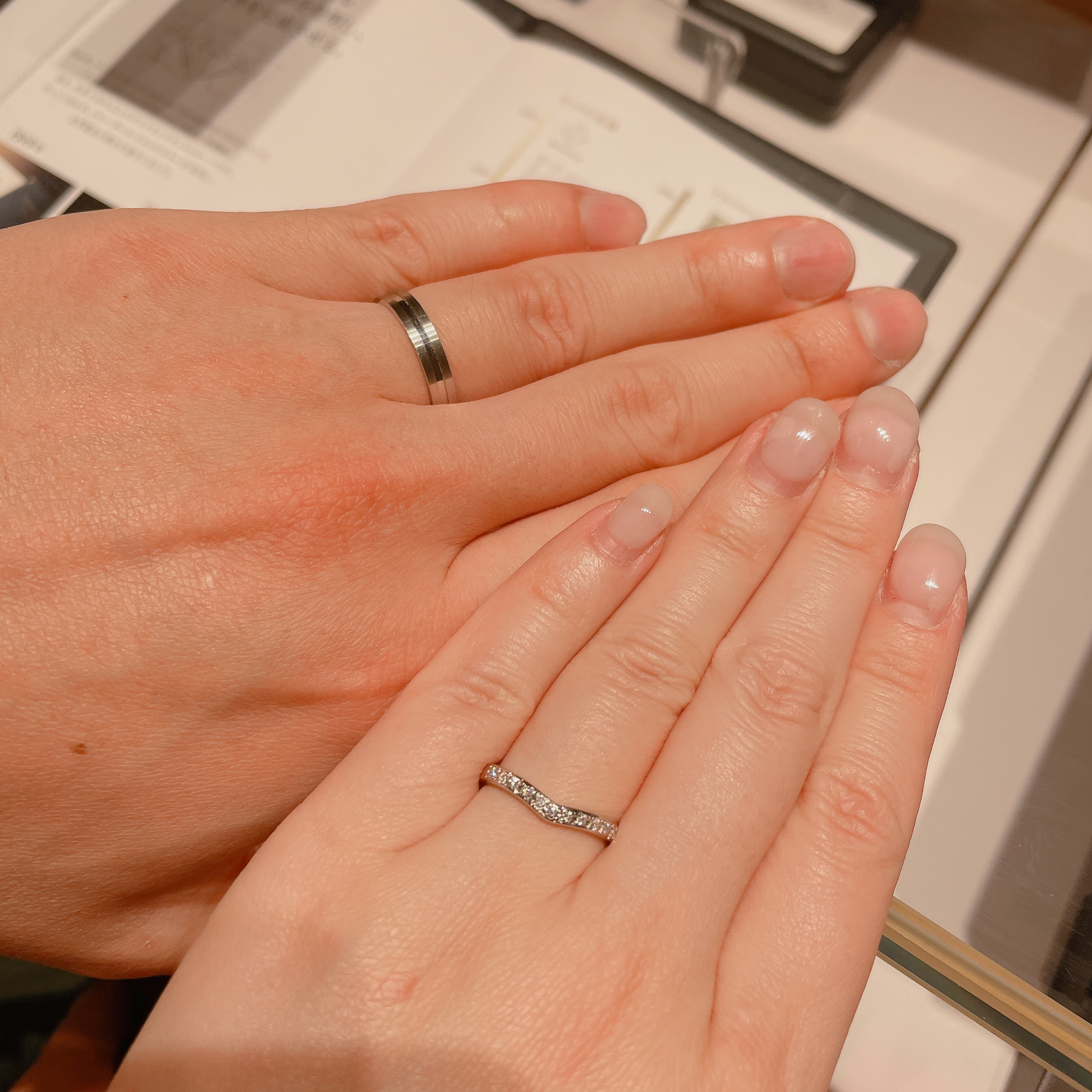 エクセルコ ダイヤモンド 心斎橋店_試着写真（結婚指輪・婚約指輪）