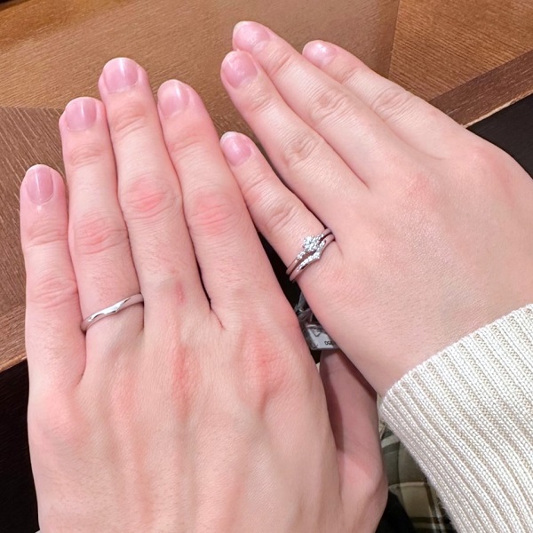ビジュピコ 青森店_試着写真（結婚指輪・婚約指輪）