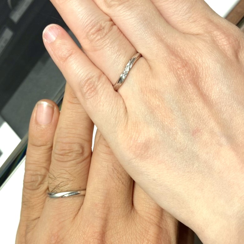 エクセルコ ダイヤモンド 沖縄パルコシティ店_試着写真（結婚指輪・婚約指輪）