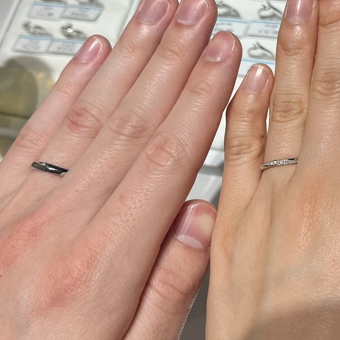 銀座ダイヤモンドシライシ 岐阜店_試着写真（結婚指輪・婚約指輪）
