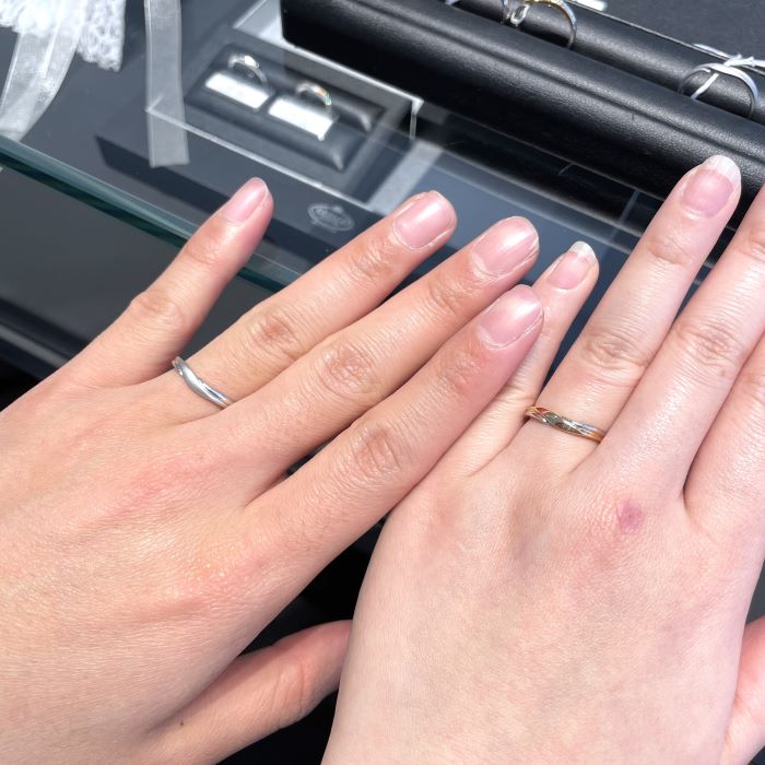 エクセルコ ダイヤモンド 大阪店_試着写真（結婚指輪・婚約指輪）