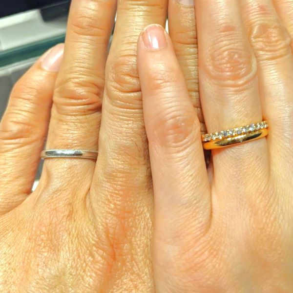 銀座ダイヤモンドシライシ 銀座本店_試着写真（結婚指輪・婚約指輪）