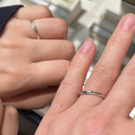 ビジュピコ 表参道店_試着写真（結婚指輪・婚約指輪）