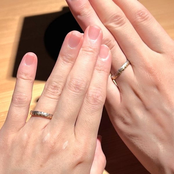 巴 TOMOE 本店_試着写真（結婚指輪・婚約指輪）
