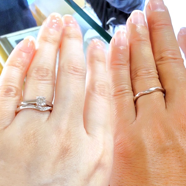 ビジュピコ 仙台店_試着写真（結婚指輪・婚約指輪）