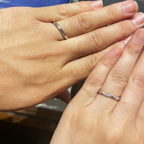 エクセルコ ダイヤモンド 広島店_試着写真（結婚指輪・婚約指輪）