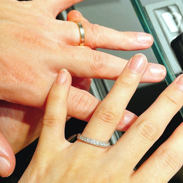 エクセルコ ダイヤモンド 東京本店_試着写真（結婚指輪・婚約指輪）