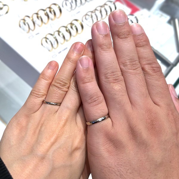 ビジュピコ 大阪店_試着写真（結婚指輪・婚約指輪）