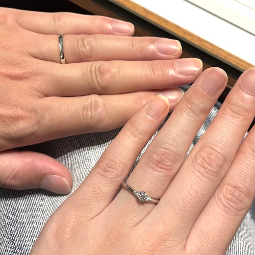 銀座ダイヤモンドシライシ 千葉店_試着写真（結婚指輪・婚約指輪）