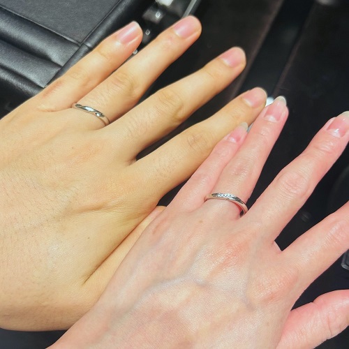 エクセルコ ダイヤモンド 大阪店_試着写真（結婚指輪・婚約指輪）
