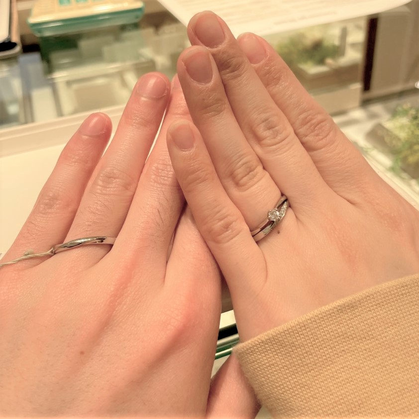 bijou SOPHIA パークプレイス大分店（フェスタリア ビジュソフィア）_試着写真（結婚指輪・婚約指輪）