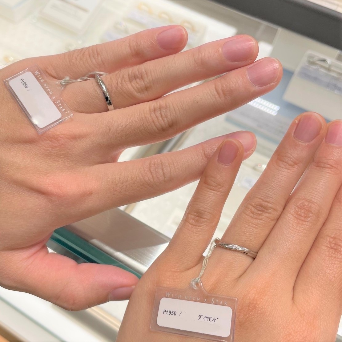 festaria VOYAGE ららぽーとEXPOCITY店（フェスタリア ボヤージュ）_試着写真(結婚指輪・婚約指輪)