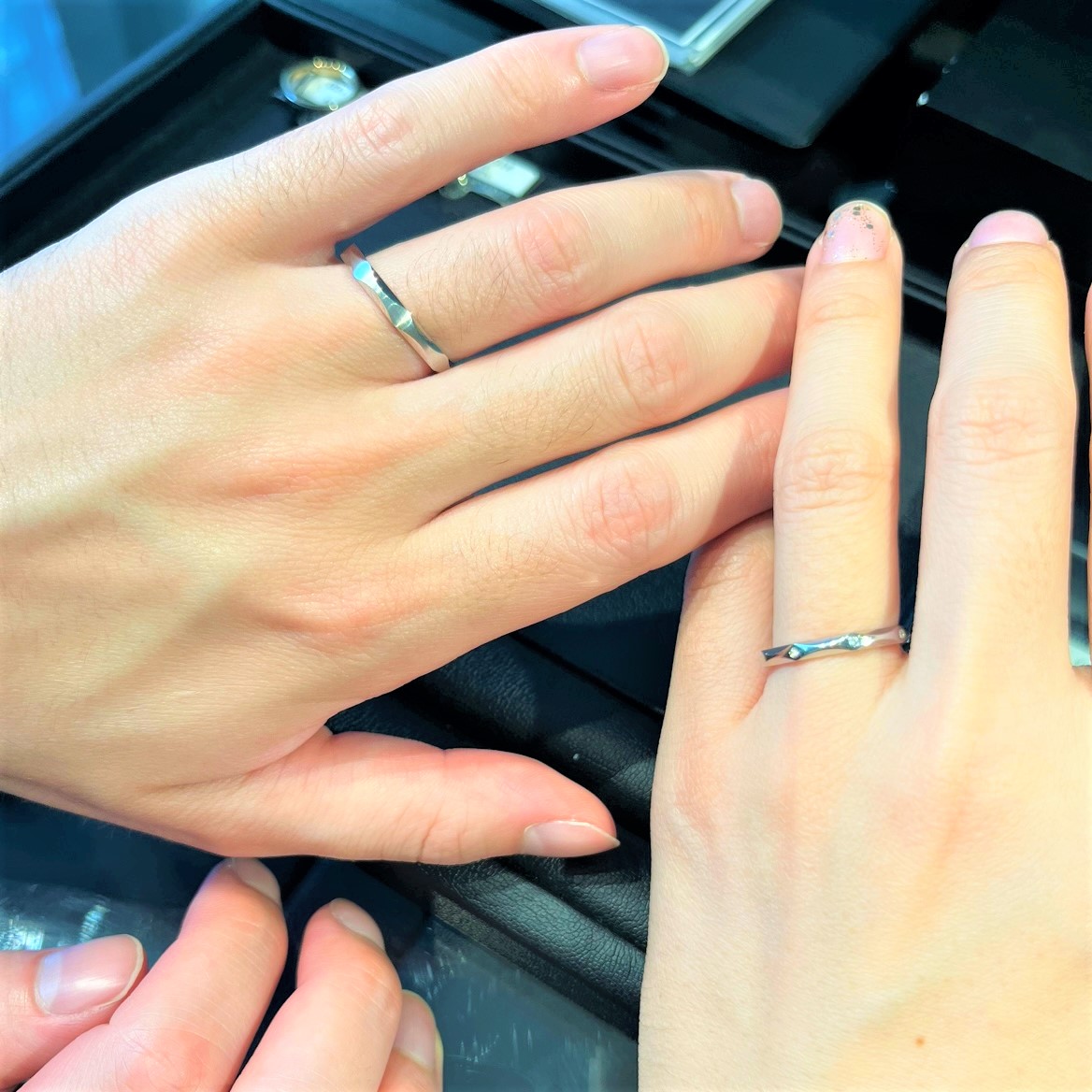 エクセルコ ダイヤモンド 東京本店_試着写真（結婚指輪・婚約指輪）